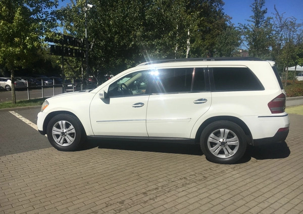 Mercedes-Benz GL cena 35800 przebieg: 301000, rok produkcji 2009 z Police małe 529